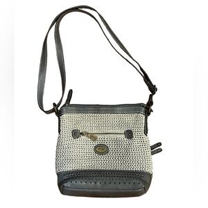 Grey crossbody, crochet and‎ vegan leather